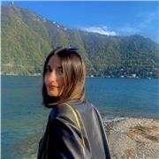 Ciao! Sono Giulia, ho 21 anni e studio Lingue all’Università IULM di Milano. Sono diplomata al liceo classico, offro dunque ripetizioni di Greco, Latino e Italiano, per gli studenti delle scuole superiori, oltre che ripetizioni di Inglese per studenti di